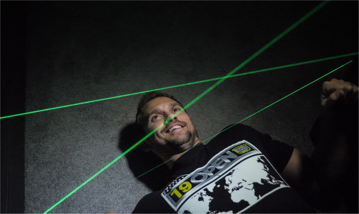 play a laser maze at a vacation retreat in Florida!